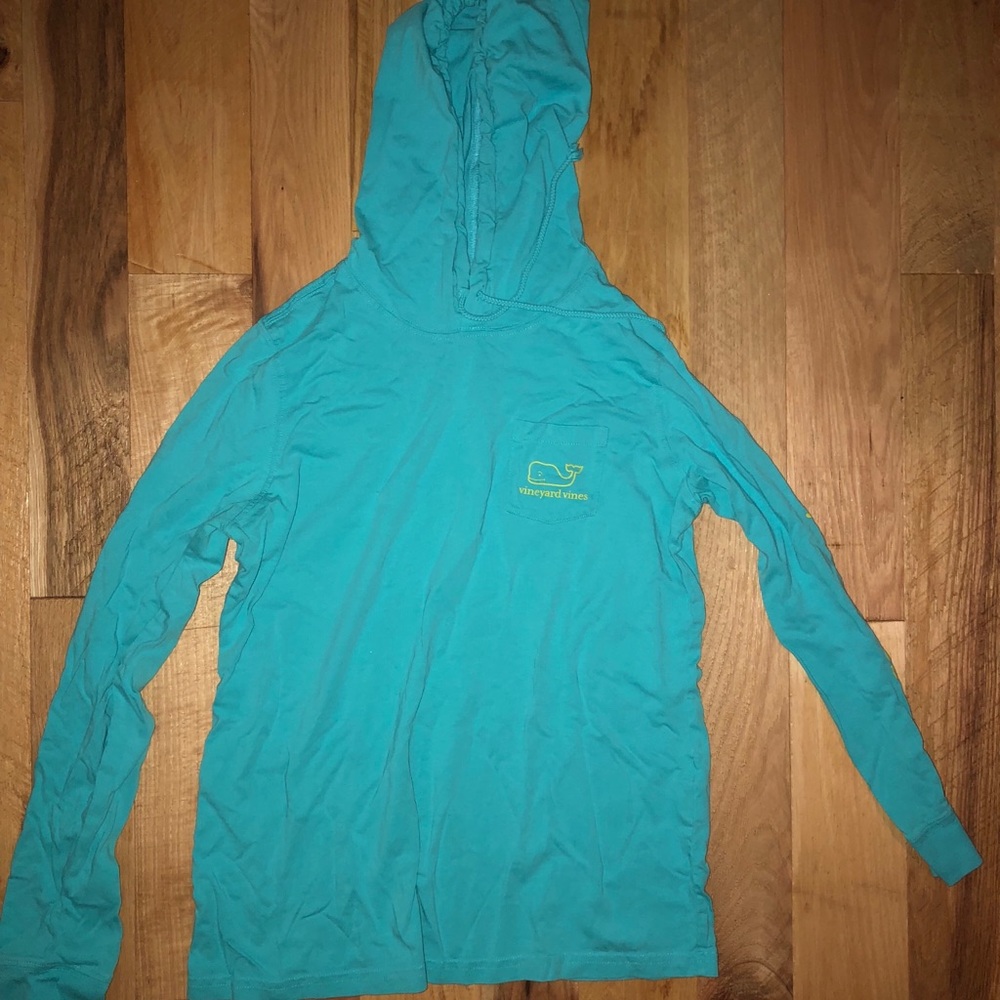 vineyard vines hoodie